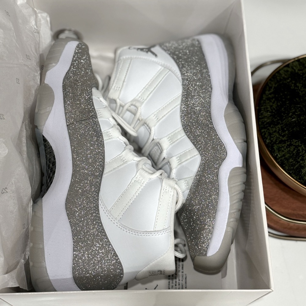 Women’s Air Jordan 11 Retro
